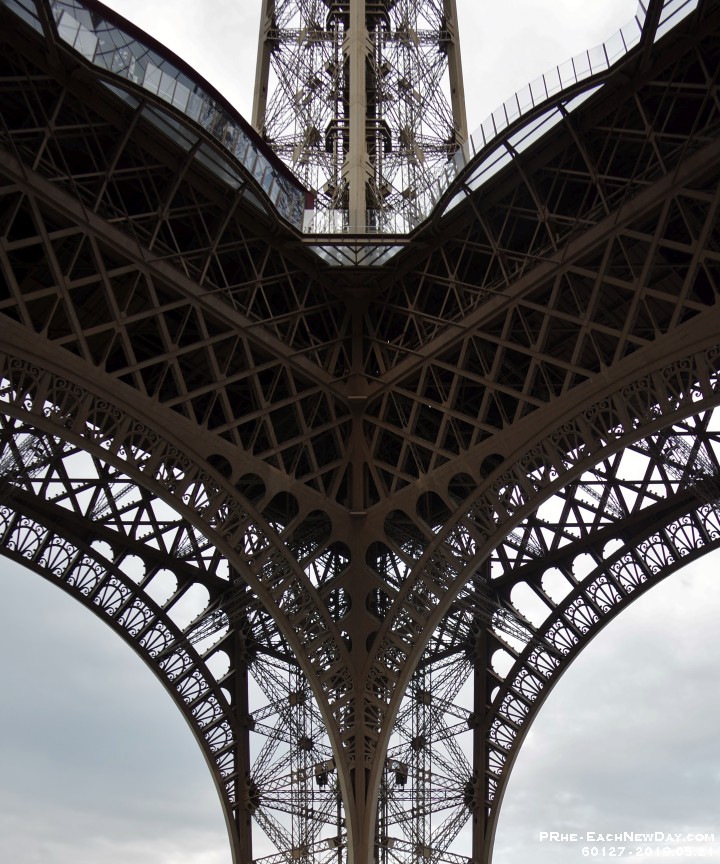 60127RoCrLe - We ascend the Eiffel Tower - Paris, France